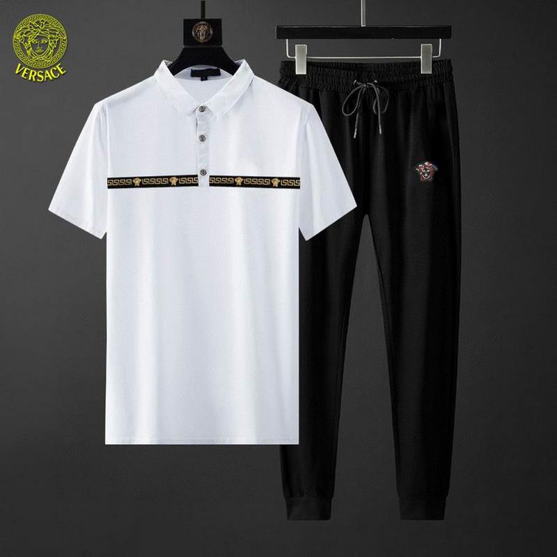 Versace Men's Suits 523